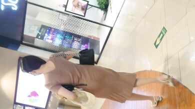 极品薄丝女友（男友索吻）